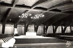 CPA Lourdes Hautes Pyrenees La Basilique Souterraine St Pie X Consacree le 25 Mars 1958 