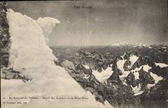 CPA Au Sommet du Pelvoux Massif des Agneaux et le Mont Blanc 