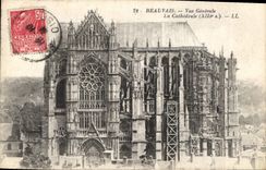 CPA Beauvais Vue generale La Cathedrale XIII s 