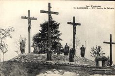 CPA Les Pyrenees Lourdes XII Station de Calvaire 