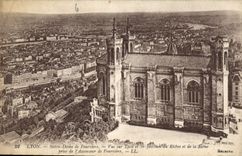 CPA Lyon Notre Dame de Fourvierre vue sur Lyon et la Jonction du Rhone et de la Saone 