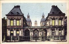 CPA Lyon Rhone Hotel de Ville Facade et Place de la Comedie 