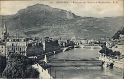 CPA Grenoble Panorama des Quais et le Mcucherotte 