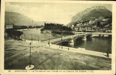 CPA Grenoble Le Tournant de l'Isere et le Casque de Neron 