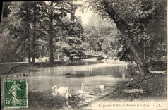 CPA Bordeaux Le Jardin Public la Rivierre et le Pont 