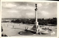 CPA Bordeaux La Place des Quinconces 