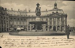 CPA Bordeaux La Bourse et la Fontaine des Trois Graces 