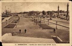 CPA Bordeaux Jardins des Quais Louis XVIII MD 