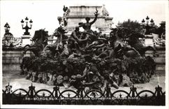 CPA Bordeaux Monument des Girondins Groupe Nord 
