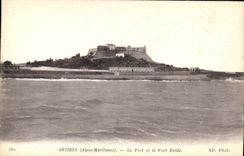 CPA Antibes Alpes Maritimes Le Port et le Fort Reille 