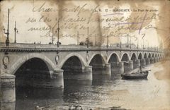 CPA Bordeaux Le Pont de pierre 