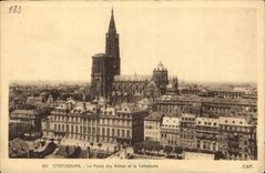 CPA Strasbourg Le Palais des Rohan et la Cathedrale 