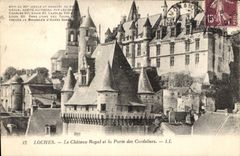 CPA Loches Le Chateau Royal et la Porte de Cordeliers 