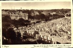 CPA Royan Un coin de la Grande Concbe et le Casino Municipal 