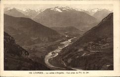 CPA Lourdes La Vallee d'Argeles Vue prise du Pic du Jer 