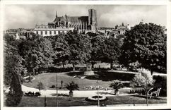 CPA Reims Marne Le Jardin Public et la Cathedrale 