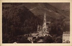 CPA Lourdes la Basilique vue Plongeante 