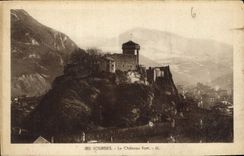 CPA Lourdes le Chateau Fort 