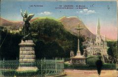 CPA Les Pyrenees Lourdes St Michel le Calvaire Breton la Basilique 