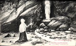 CPA Les Hautes Pyrenees Lourdes l'Apparition 
