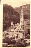 CPA Lourdes la Basilique vue de Cote 