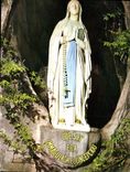 CPA Lourdes la Vierge de la Grotte Miraculeuse 