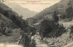 CPA Les Pyrenees la Neste et la Vallee d'Aure de St Lary 