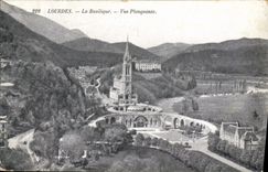 CPA Lourdes La Basilique vue plongeante 