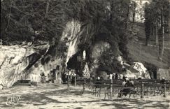 CPA Lourdes La Grotte Miraculeuse 