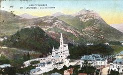 CPA Les Pyrenees Lourdes Vue d'ensemble 