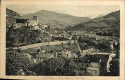 CPA Lourdes Vue vers le Chateau 