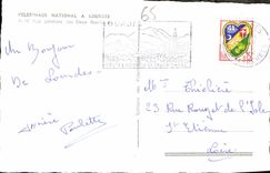 CPA Pelerinage National a Lourdes Vue genearle des Deux Basilique 