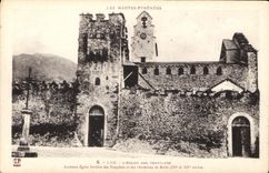 CPA Les Hautes Pyrenees Luz L'Eglise des Templiers 