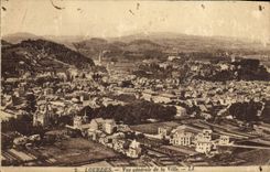 CPA Lourdes Vue generale de la Ville 