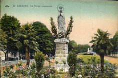 CPA Lourdes La Vierge couronnee 