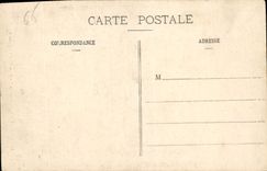 CPA Lourdes Statue du Sacre Coeur sur l'Esplanade 