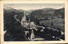 CPA Lourdes La Basilique 
