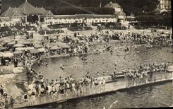 CPA La Plage de l'Isle Adam S et O les Piscines et les Cabines 