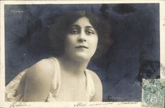 CPA Femme Olympia Derval