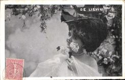 CPA De Lievin Femme