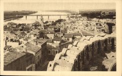 CPA Arles les Arenes et le Rhone 