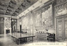 CPA Chateau de Chantilly Galerie des Cerfs 