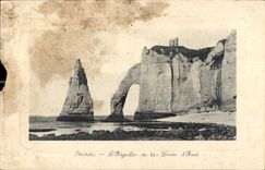 CPA Etretat l'Aiguille et la Porte d'Aval 