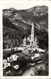 CPA Lourdes La Basilique et le Gave 