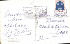 CPA Lourdes la Basilique le Gave et les nouveaux ponte 