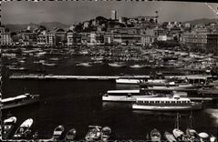 CPA La Cote d'Azur Cannes le port et le Suquet vus du Casino Municipal Bateaux