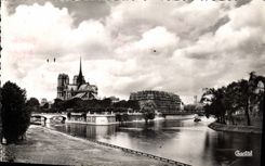 CPA Paris Perspective sur Notre Dame 