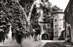 CPA Bourbonne les Bains Hte Marne Le Donjon du Chateau 