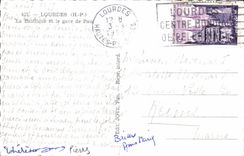 CPA Lourdes H P La Basilique et le gave de Pau 