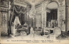CPA Palais de Fontainebleau Chambre a Coucher de Napoleon I 